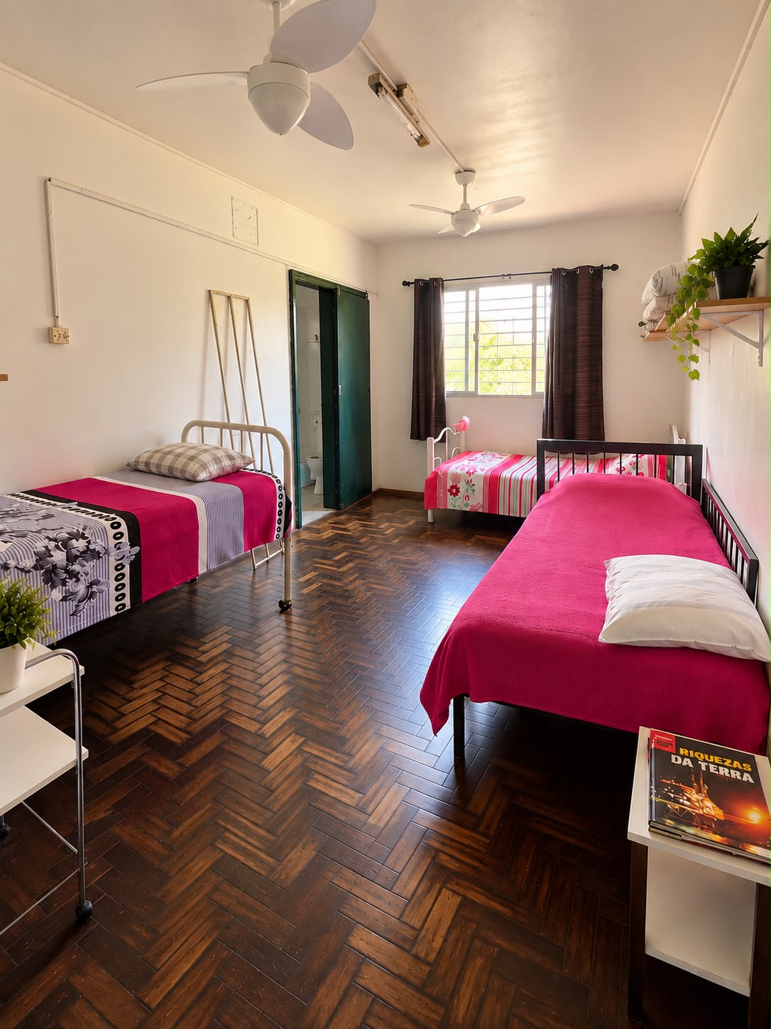 Quarto compartilhado com banheiro